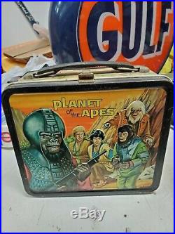1974 PLANET OF THE APES TV SHOW Metal Aladdin Lunch Box with Thermos