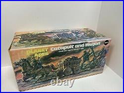 1974 PLANET OF THE APES Vintage MEGO CATAPULT AND WAGON SET NOS
