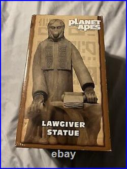 2015 NECA Planet of The Apes Lawgiver 11 Statue Limited Figurine /1700