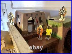 Amsco Planet of the Apes Adventure Playset 1974, Repro Characters Please Read