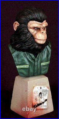 Caesar Bust Conquest Of The Planet Of The Apes Unpainted Model