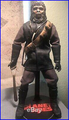Custom 1 Of A Kind O Sideshow Planet OF The Apes Soldier 1/6 Soldier Figure