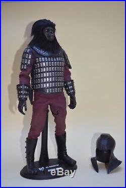 HOT TOYS 1/6th Scale PLANET OF THE APES General Ursus