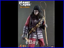 HOT TOYS, PLANET OF THE APES, GORILLA CAPTAIN MMS89 16 scale action figure