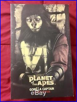 Hot Toys Sideshow Collectibles Planet of the Apes 1/6 Gorilla Captain Limited