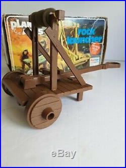 Mego / Palitoy Vintage Planet of the Apes rock launcher 1967/1975