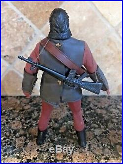 Mego Planet Of The Apes Soldier Ape Silver Tunic & Gloves- 1971 100% Orig