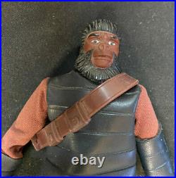 Mego Planet Of The Apes Soldier Ape Type 1 W Boots, Belt, Gloves Tight Joints