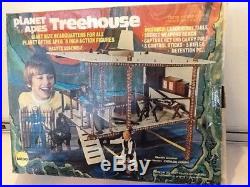 Mego Planet of the Apes Treehouse Playset with box