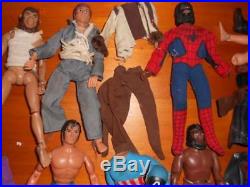 Mego Planet of the apes action figures lot with weapons rifles 1974