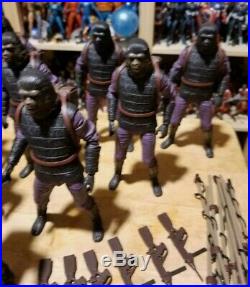 NECA PLANET OF THE APES ARMY! Lot of 10 TRU Exclusive Soldiers Loose with Weapons