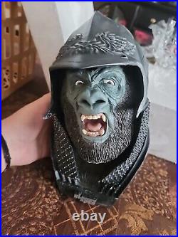 NECA Planet Of The Apes Attar Bust 2001