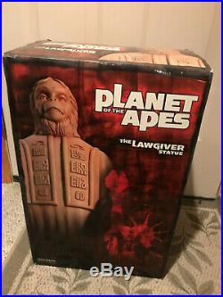 PLANET OF THE APES LAWGIVER STATUE 18 SIDESHOW COLLECTBLES MIB Never Removed