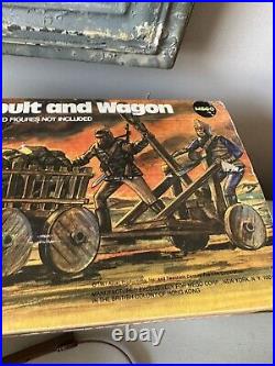 Planet Of The Apes Catapult And Wagon Mego Vintage Toy accessories In Box