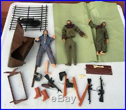 Planet Of The Apes Village Toy Playset vintage 1967 Apjac Mego action figures