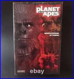 Planet of The Apes Gorilla Soldier 30cm Collectors-Doll Ltd 4000 Sideshow
