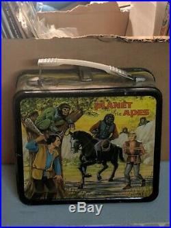 Planet of the Apes 1974 VTG Metal Lunch Box with Thermos (missing lid). Original