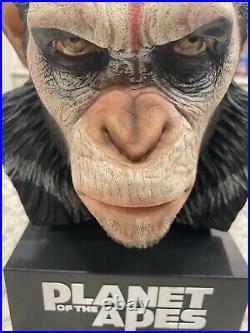 Planet of the Apes Caesar's Warrior Collection Blu-Ray Collector Like new