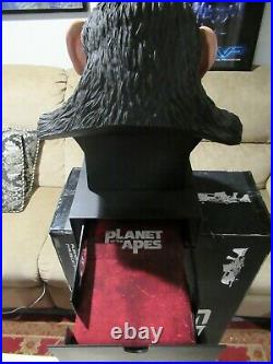 Planet of the Apes Caesars Warrior Collection Bust Blu Ray