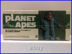 Planet of the Apes Dr. Zaius Addar Action Figure Model Sealed in Box 1973