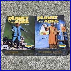 Planet of the Apes Dr. Zaius / Dr. Zira Plastic Model Kit