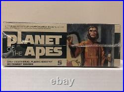 Planet of the Apes Dr. Zira Addar Action Figure Model Sealed in Box 1974