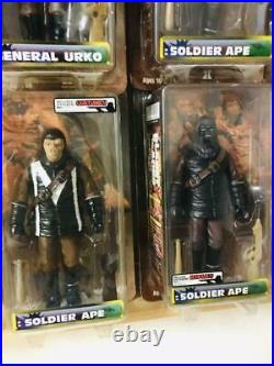 Planet of the Apes Medicom Toy 16 figures