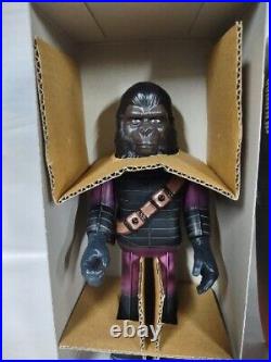 Planet of the Apes SOLDIER APE Vintage Tin Wind Up Toy Action Figure G23483