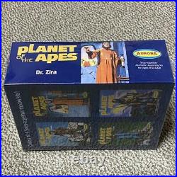 Polar Lights Planet of the Apes Dr. Zaius / Dr. Zira Plastic Model Kit Unused