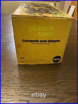 Rare 1967 Mego PLANET OF THE APES Catapult and Wagon SET with original Box Compl
