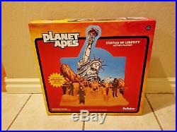 SDCC 2018 Super7 Exclusive PLANET OF THE APES STATUE OF LIBERTY PLAYSET ReAction