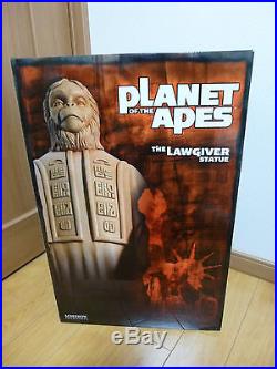 Sideshow LAWGIVER PLANET of APES 18 STATUE Figure new no used hottoys