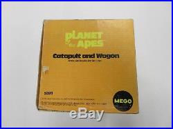 VINTAGE MEGO POTA PLANET OF THE APES CATAPULT & WAGON FIGURE VEHICLE With BOX