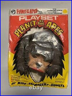 VINTAGE Planet of the Apes Playset Wig Teeth Face Disguise 1974 Apjac