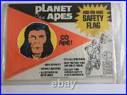 Vintage 1974 Planet of the Apes Add-On-Bike Safety flag-Lot Set 4 unused sealed