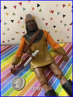 Vintage 1975 Cipsa Planet of the Apes Mexican General Urko Figure (Mego Boots)