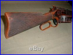 Vintage HTF Mattel Planet of the Apes Rapid Fire TOY Gun Rifle non ZERO