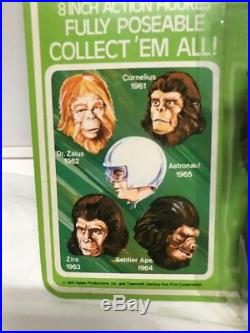 Vintage PLANET OF THE APES Soldier Ape 1967 MEGO MINT ON CARD RARE